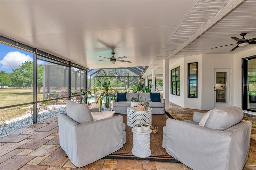 For Sale: $1,575,000 (4 beds, 2 baths, 2499 Square Feet)