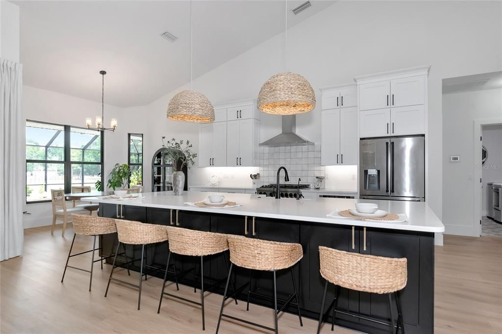 For Sale: $1,575,000 (4 beds, 2 baths, 2499 Square Feet)