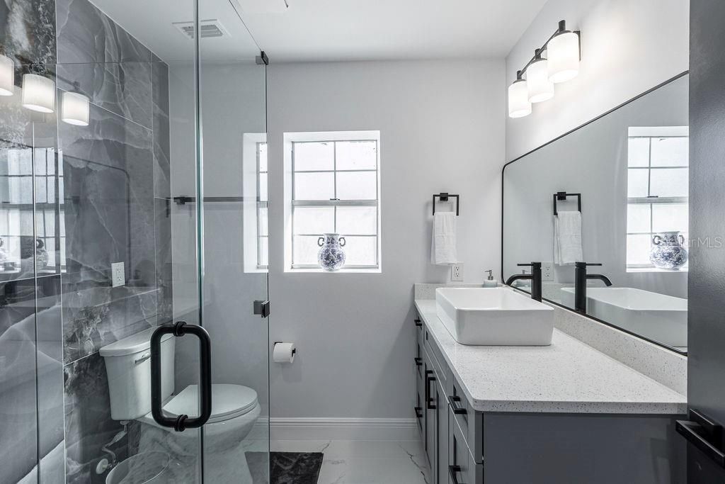 For Sale: $735,000 (4 beds, 3 baths, 1913 Square Feet)