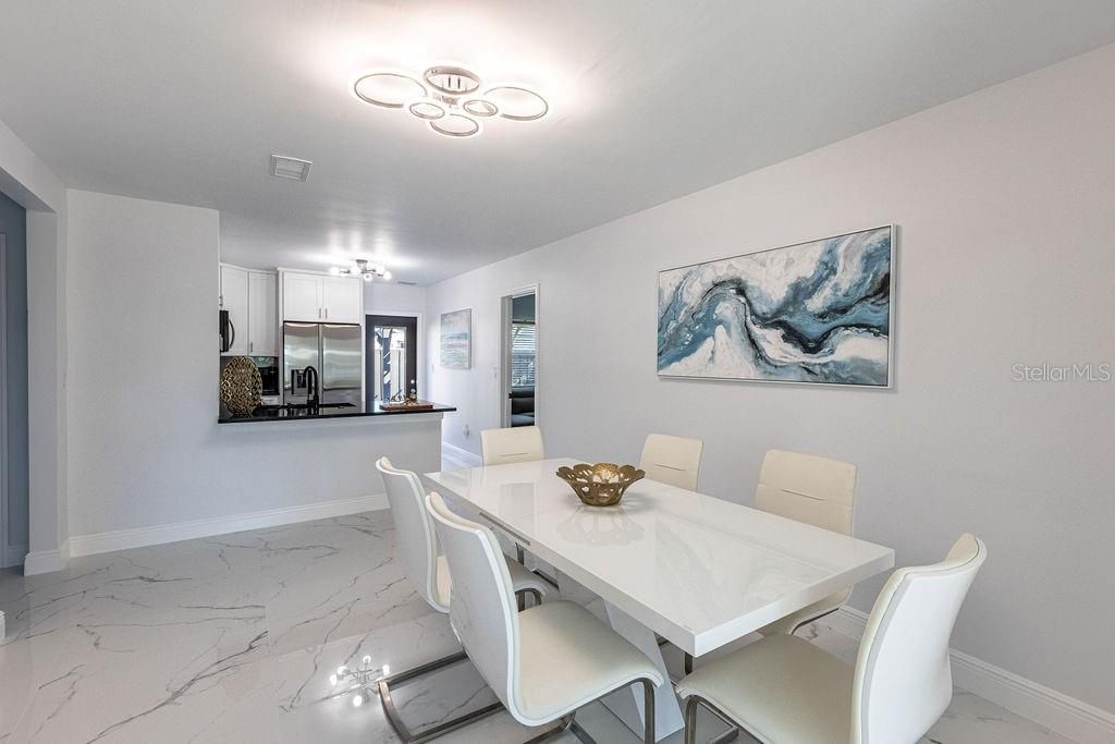 For Sale: $735,000 (4 beds, 3 baths, 1913 Square Feet)