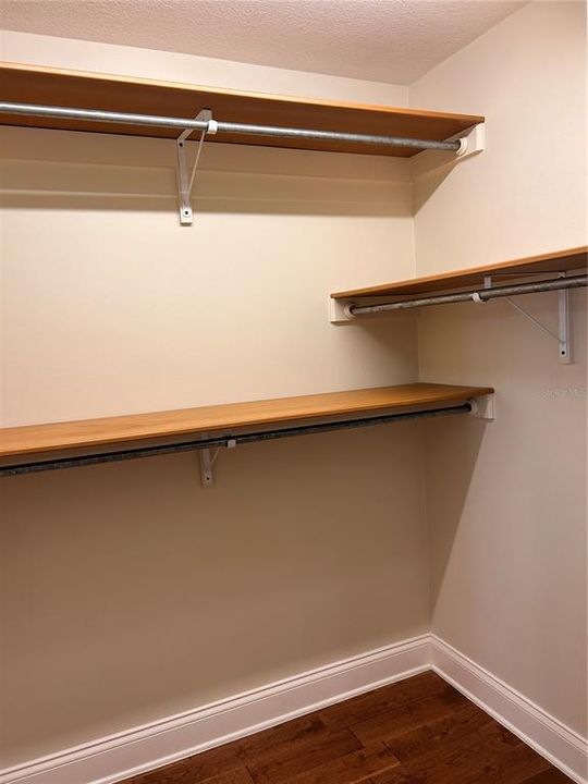 В аренду: $2,900 (2 спален, 1 ванн, 980 Квадратных фут)