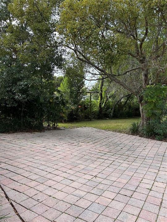 В аренду: $2,900 (2 спален, 1 ванн, 980 Квадратных фут)