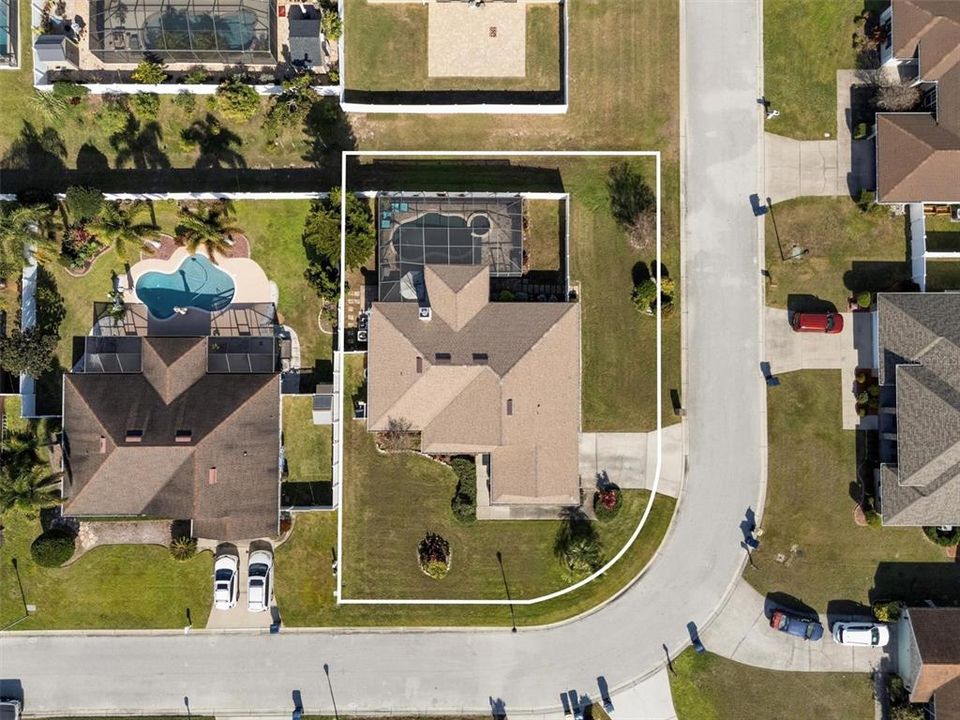 На продажу: $392,000 (4 спален, 2 ванн, 1699 Квадратных фут)