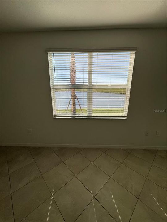 出租: $4,500 (3 贝兹, 2 浴室, 1741 平方英尺)