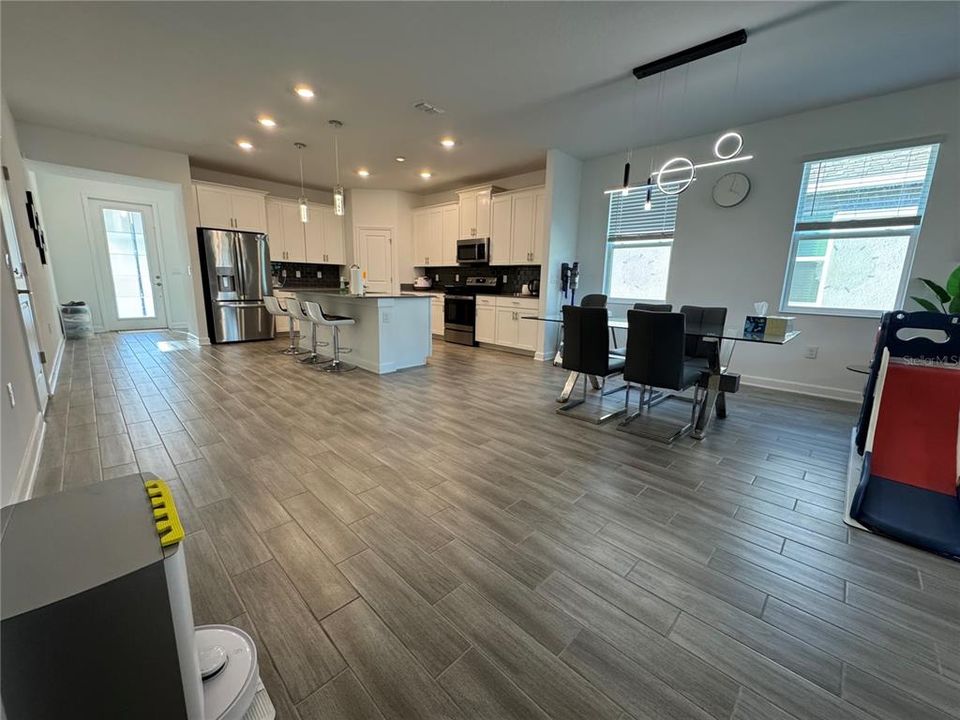 В аренду: $2,900 (3 спален, 2 ванн, 2110 Квадратных фут)