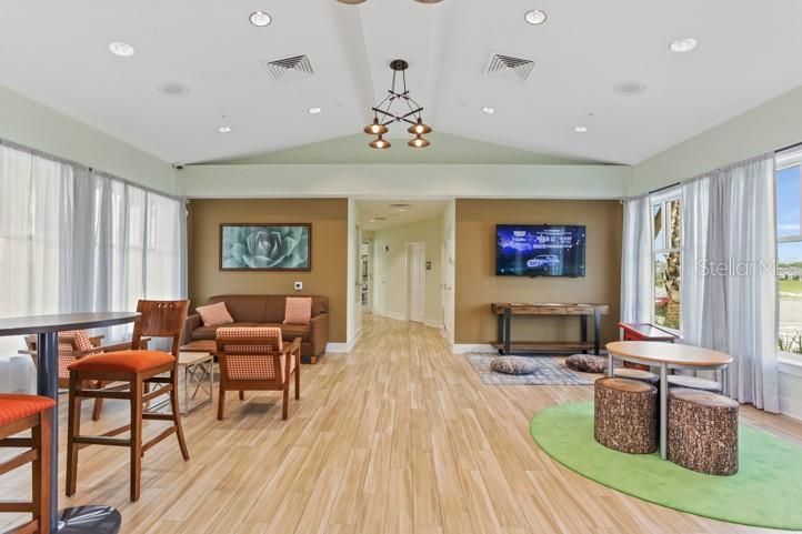 В аренду: $2,900 (3 спален, 2 ванн, 2110 Квадратных фут)