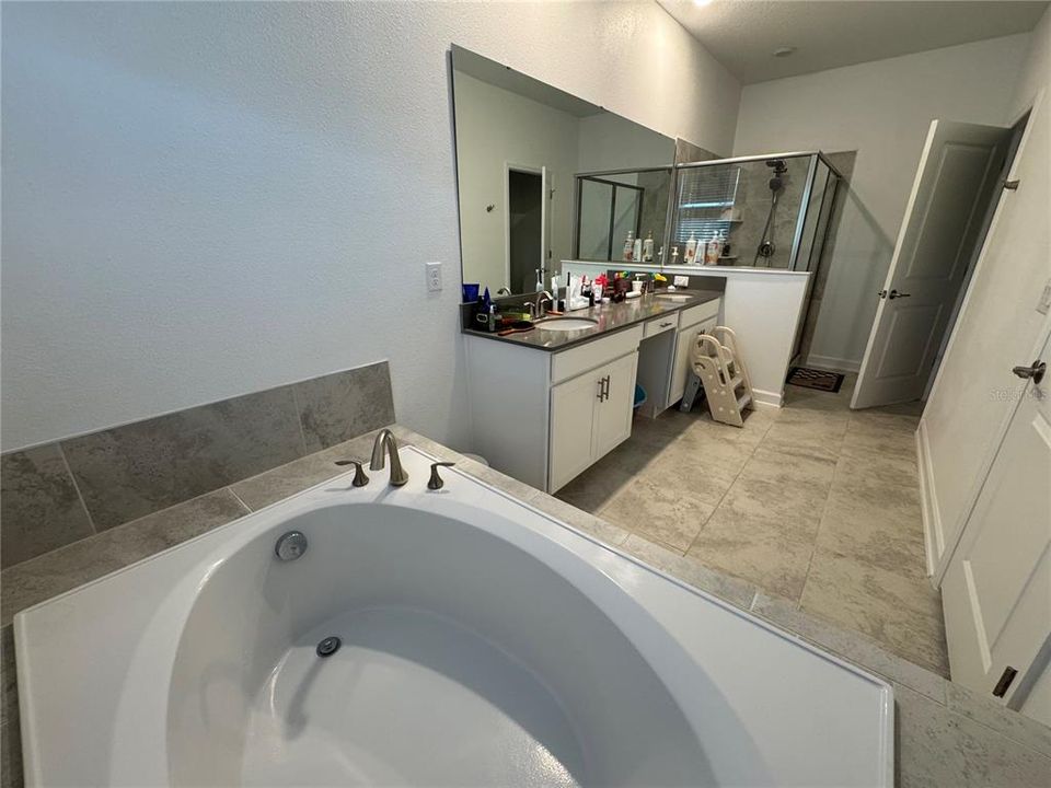 В аренду: $2,900 (3 спален, 2 ванн, 2110 Квадратных фут)