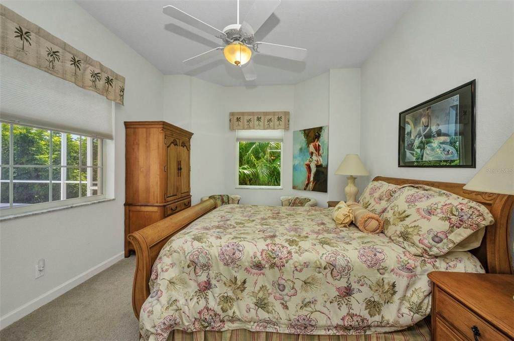 На продажу: $425,000 (3 спален, 2 ванн, 1874 Квадратных фут)