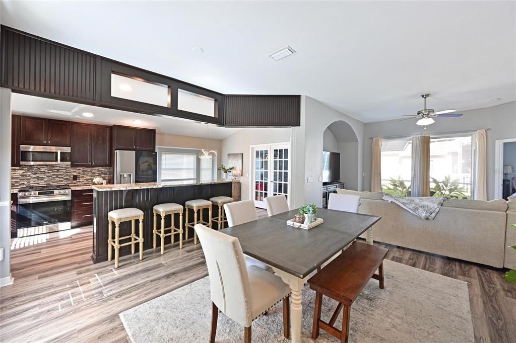 待售: $464,900 (3 贝兹, 2 浴室, 1724 平方英尺)