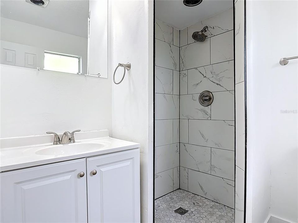 For Sale: $319,000 (3 beds, 2 baths, 1499 Square Feet)