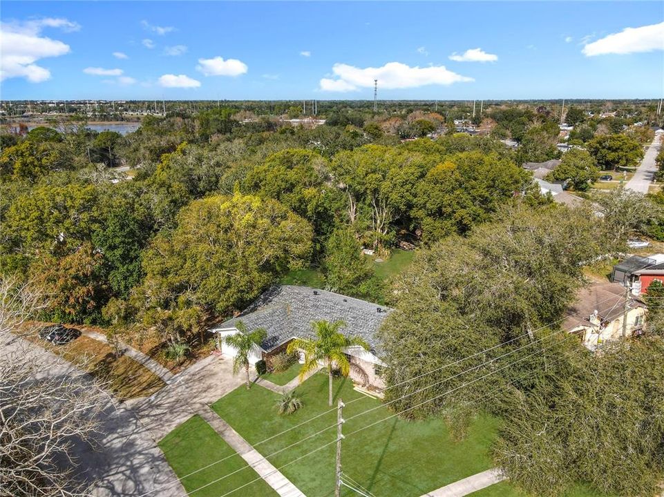 For Sale: $319,000 (3 beds, 2 baths, 1499 Square Feet)