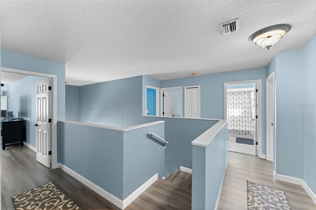 For Sale: $525,000 (6 beds, 3 baths, 3125 Square Feet)