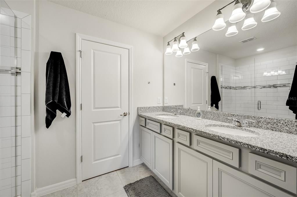 В аренду: $2,990 (4 спален, 3 ванн, 1809 Квадратных фут)