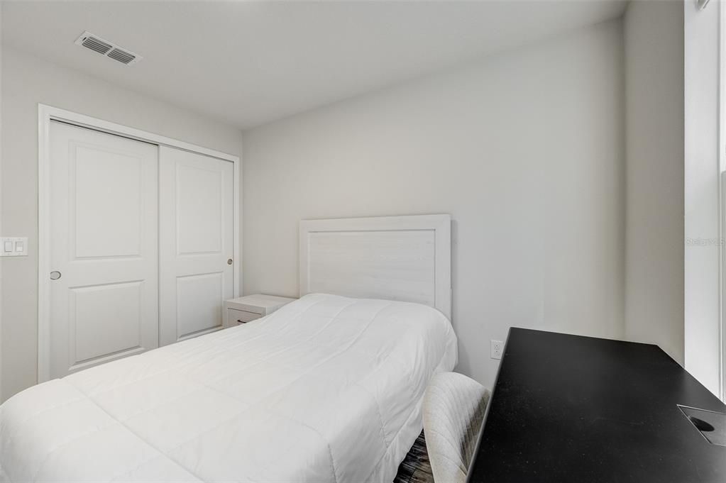 В аренду: $2,990 (4 спален, 3 ванн, 1809 Квадратных фут)