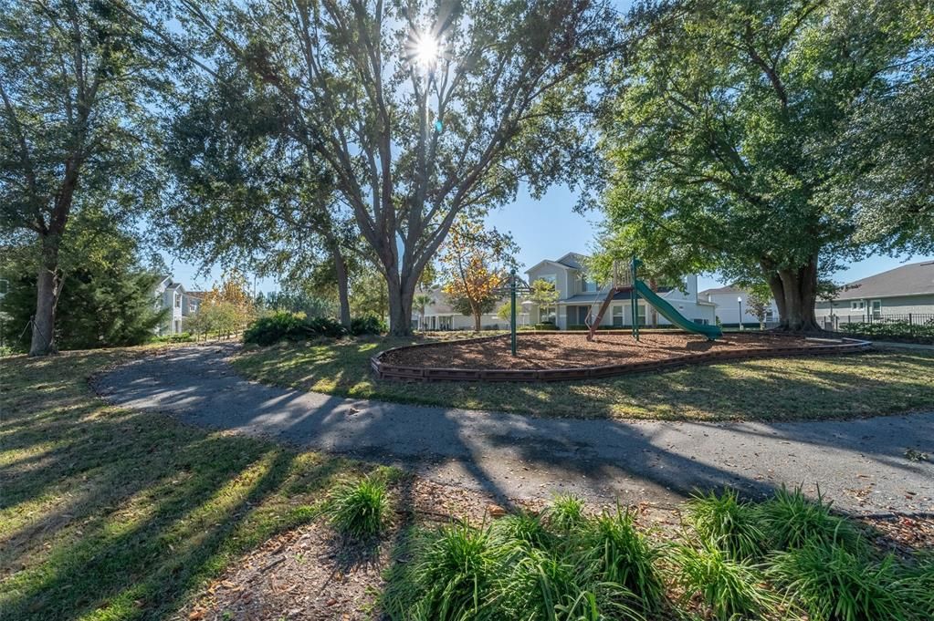 В аренду: $2,990 (4 спален, 3 ванн, 1809 Квадратных фут)