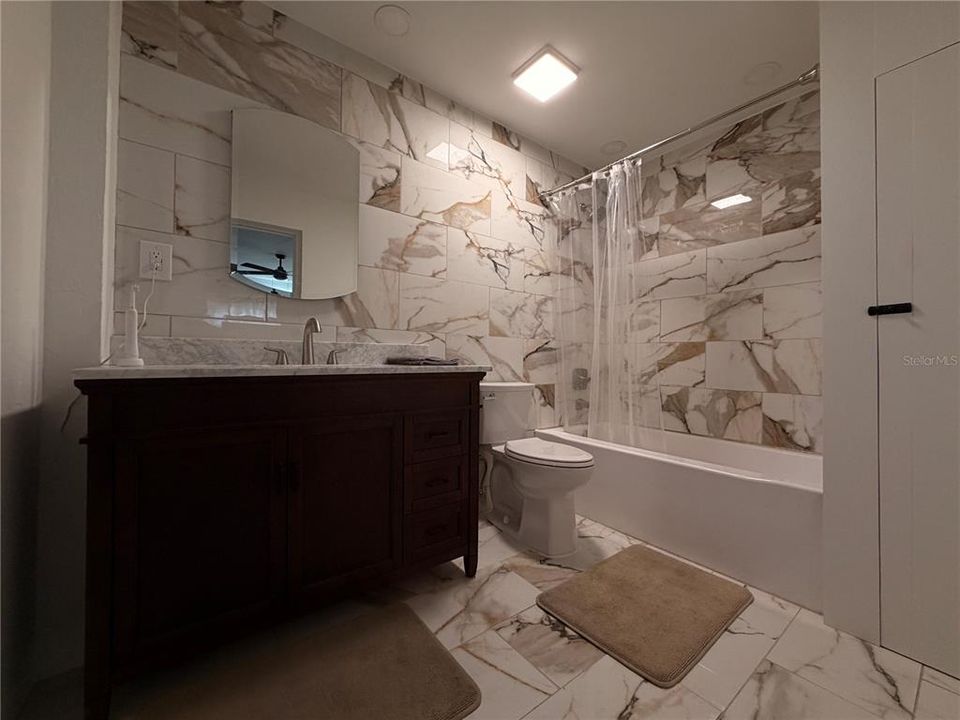 待售: $550,000 (4 贝兹, 3 浴室, 1788 平方英尺)