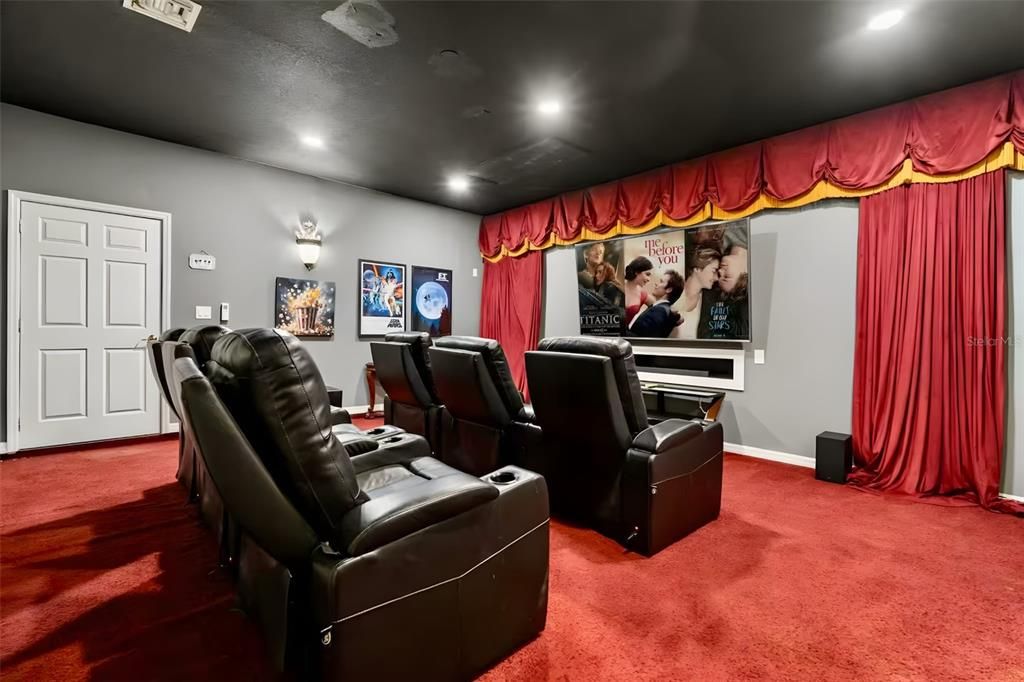 En Venta: $599,900 (6 camas, 6 baños, 3366 Pies cuadrados)