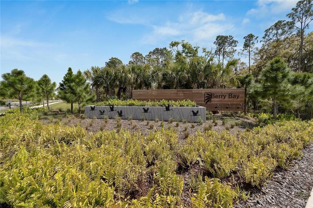 For Sale: $600,000 (5 beds, 4 baths, 3566 Square Feet)