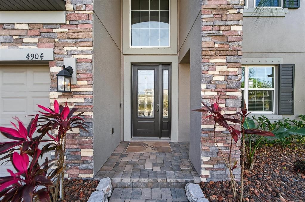 For Sale: $600,000 (5 beds, 4 baths, 3566 Square Feet)