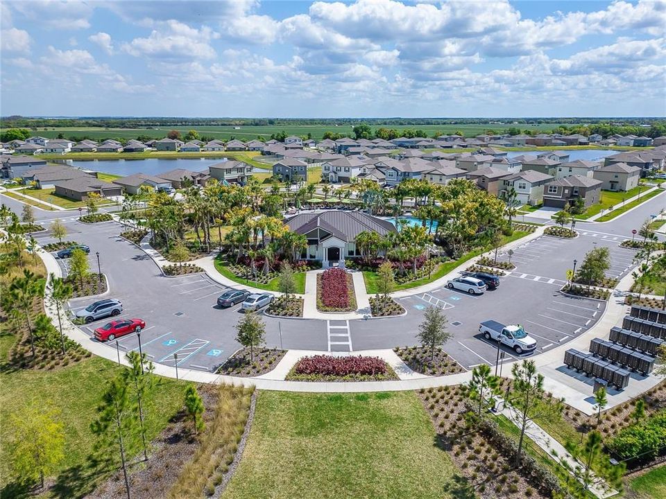 For Sale: $600,000 (5 beds, 4 baths, 3566 Square Feet)