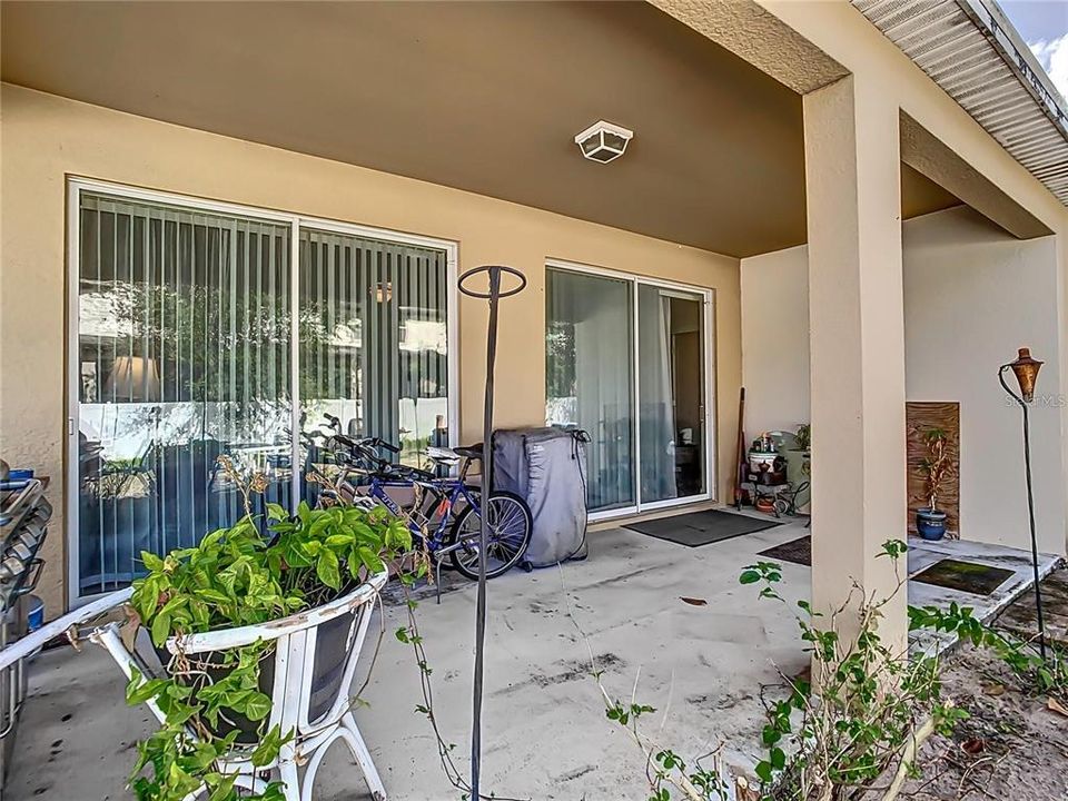 For Sale: $250,000 (4 beds, 3 baths, 2683 Square Feet)