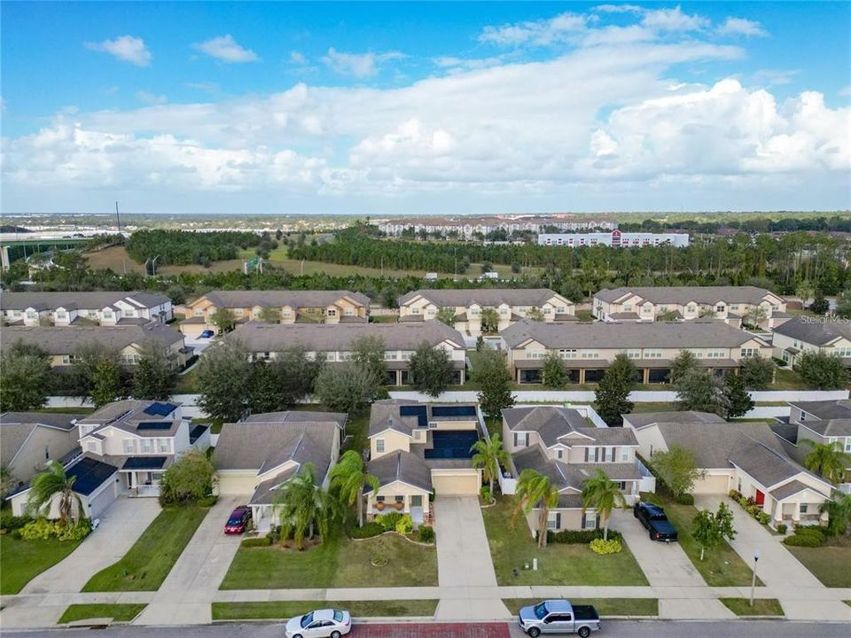 For Sale: $250,000 (4 beds, 3 baths, 2683 Square Feet)