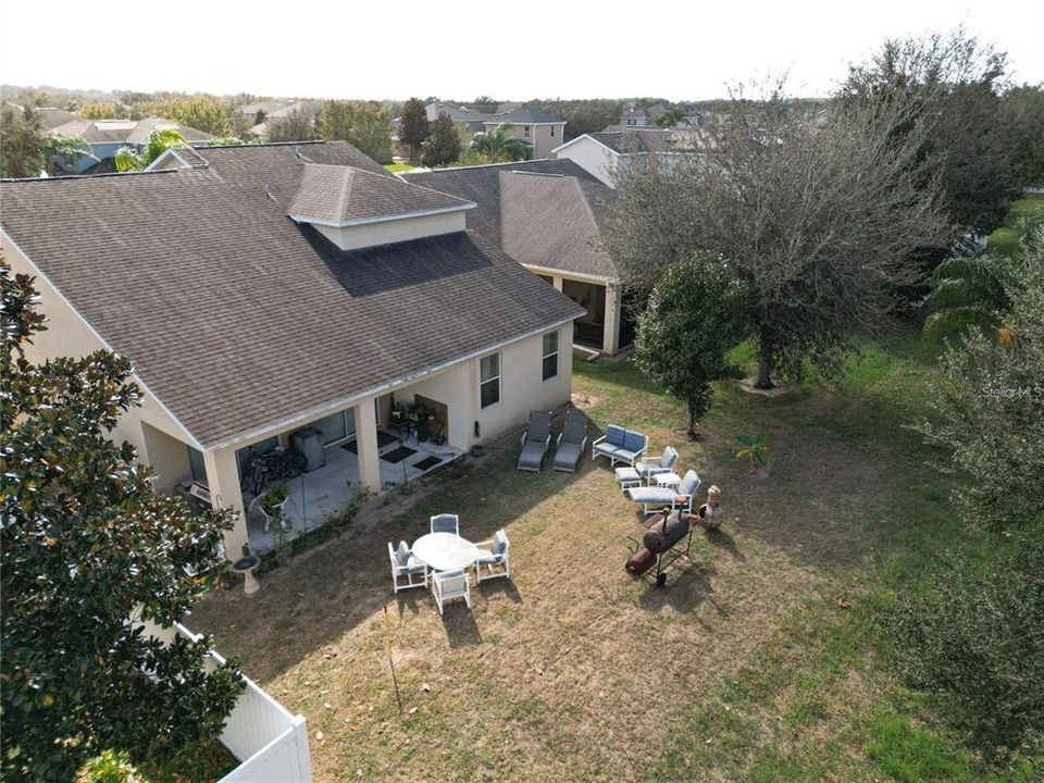 For Sale: $250,000 (4 beds, 3 baths, 2683 Square Feet)