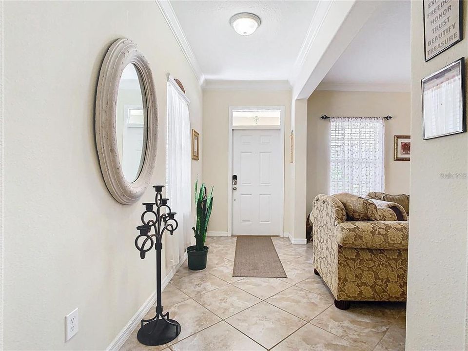 For Sale: $250,000 (4 beds, 3 baths, 2683 Square Feet)