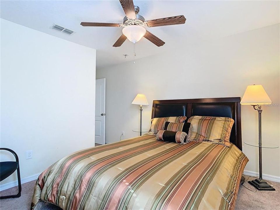 For Sale: $250,000 (4 beds, 3 baths, 2683 Square Feet)