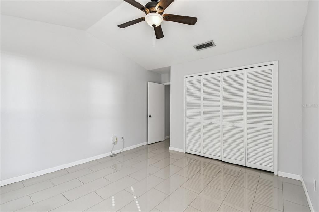 出租: $2,500 (3 贝兹, 2 浴室, 1690 平方英尺)