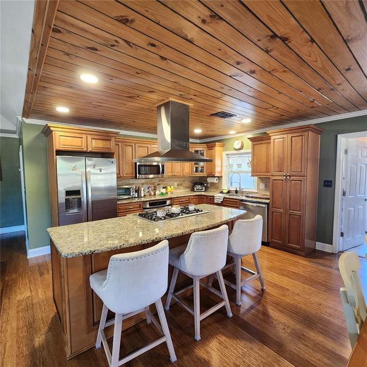 На продажу: $1,200,000 (3 спален, 2 ванн, 1602 Квадратных фут)