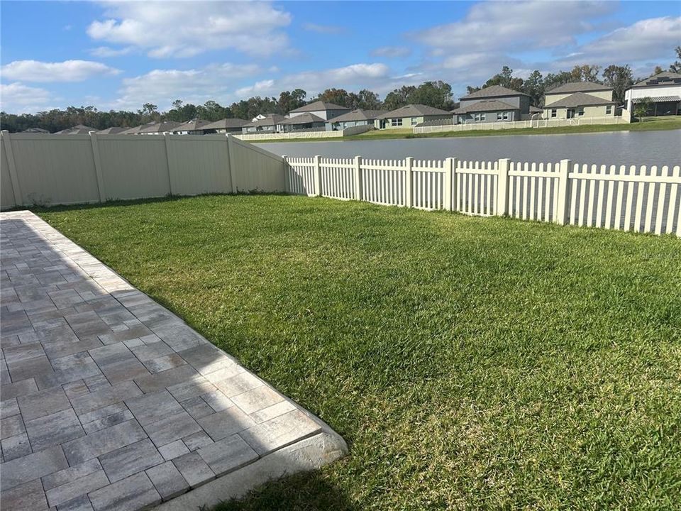 Под контрактом: $275,000 (2 спален, 2 ванн, 2954 Квадратных фут)