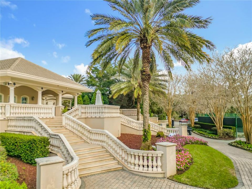For Sale: $1,599,000 (2 beds, 2 baths, 2478 Square Feet)