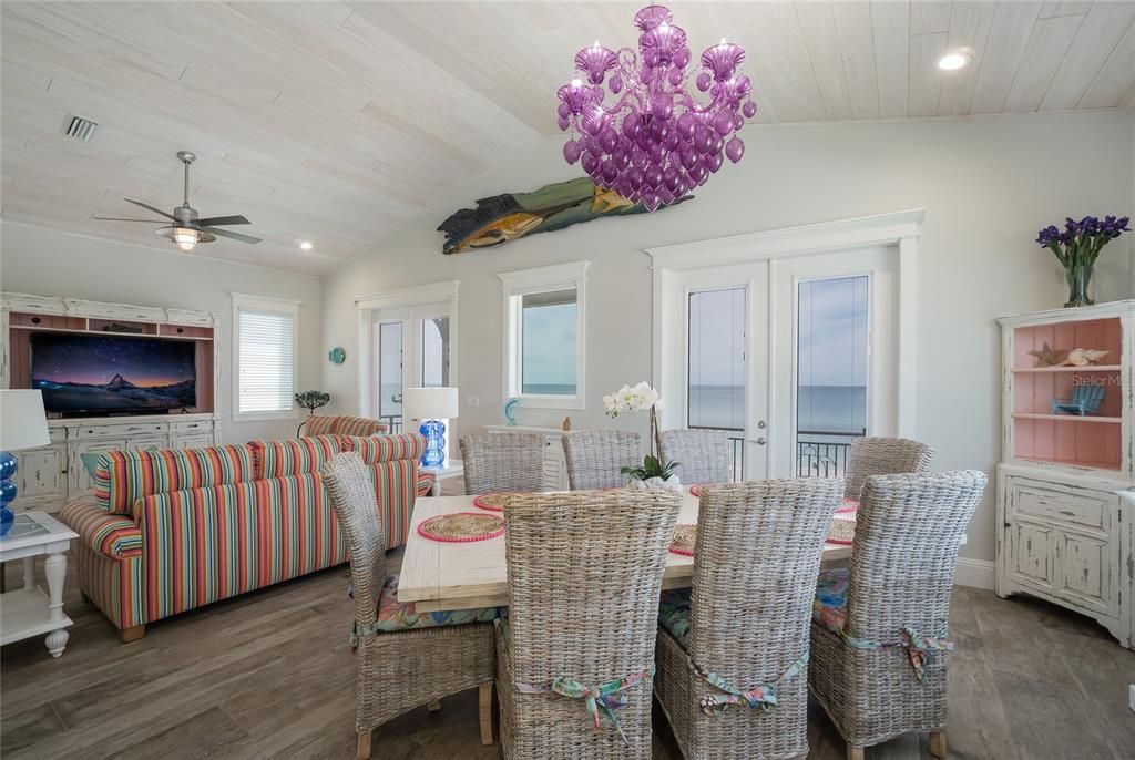 На продажу: $6,495,000 (5 спален, 5 ванн, 2734 Квадратных фут)