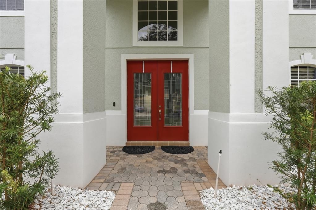 出租: $3,600 (5 贝兹, 4 浴室, 3819 平方英尺)