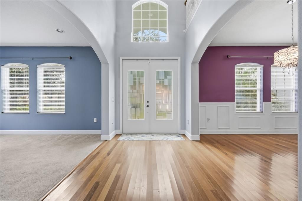 出租: $3,600 (5 贝兹, 4 浴室, 3819 平方英尺)