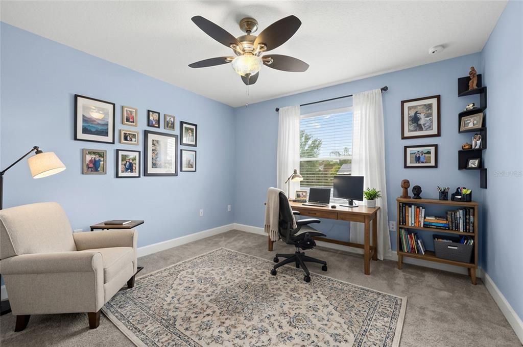 出租: $3,600 (5 贝兹, 4 浴室, 3819 平方英尺)