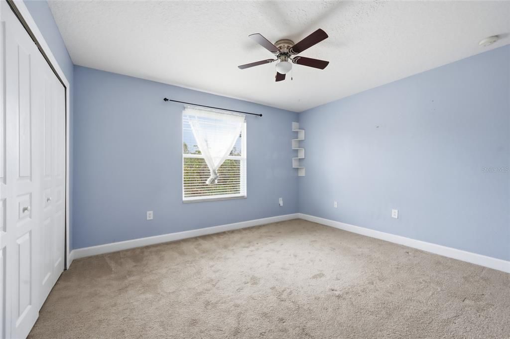 出租: $3,600 (5 贝兹, 4 浴室, 3819 平方英尺)