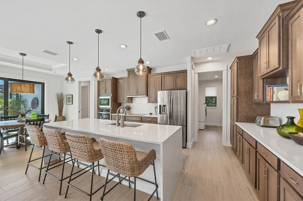 For Sale: $1,180,000 (4 beds, 3 baths, 2472 Square Feet)