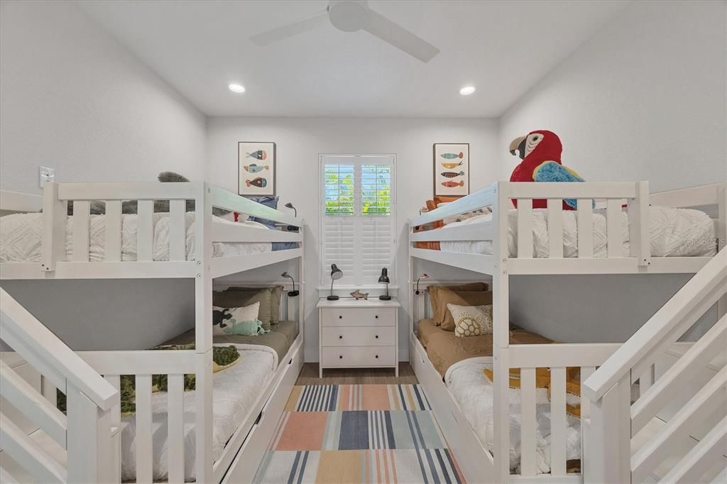 For Sale: $1,180,000 (4 beds, 3 baths, 2472 Square Feet)