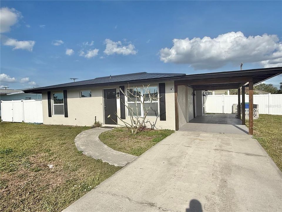 待售: $249,900 (2 贝兹, 2 浴室, 1032 平方英尺)