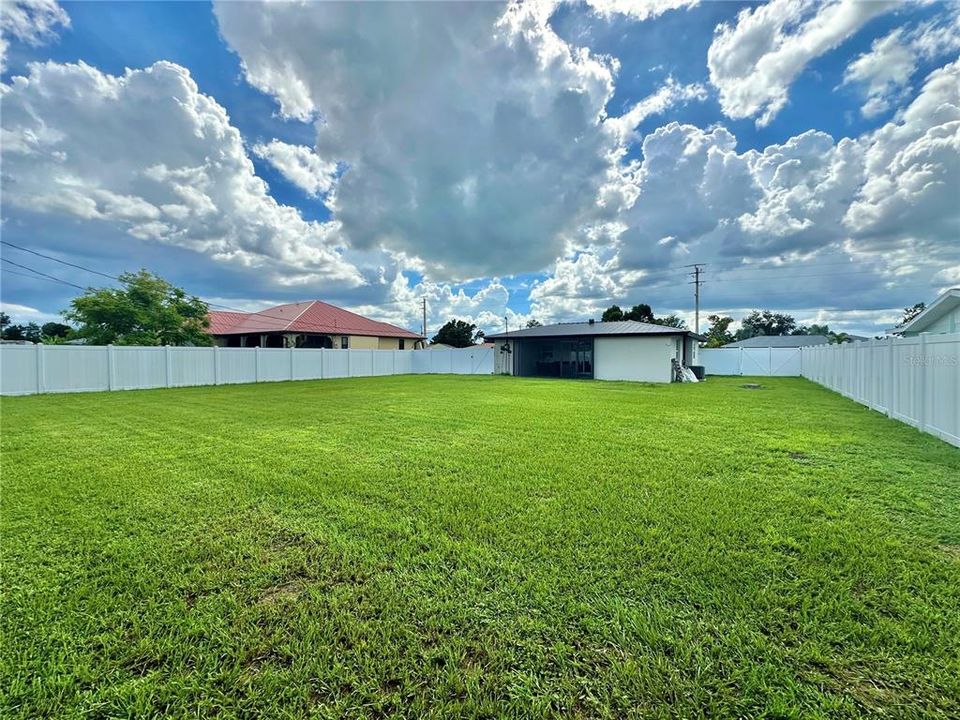 待售: $249,900 (2 贝兹, 2 浴室, 1032 平方英尺)