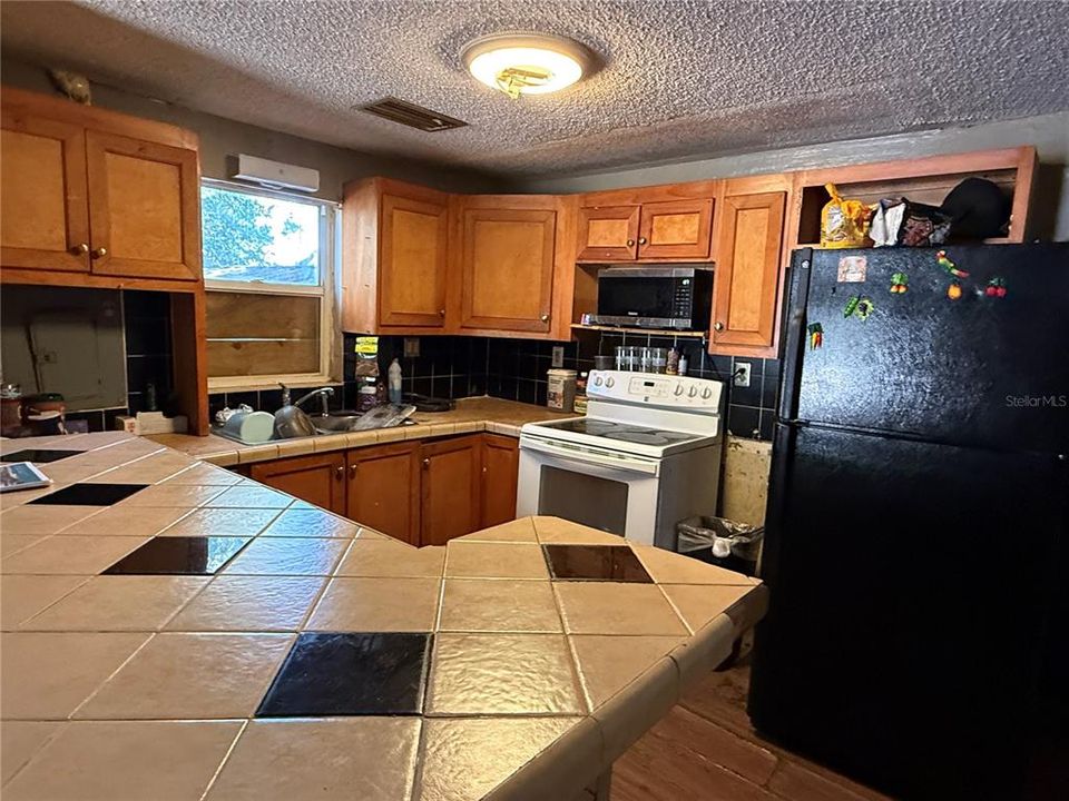 En Venta: $149,900 (2 camas, 1 baños, 600 Pies cuadrados)