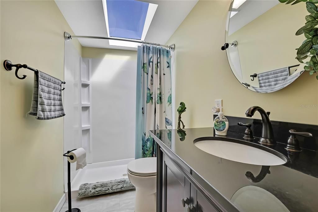 En Venta: $275,000 (3 camas, 2 baños, 1560 Pies cuadrados)