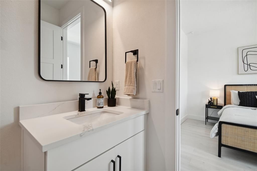 На продажу: $700,000 (3 спален, 3 ванн, 2079 Квадратных фут)