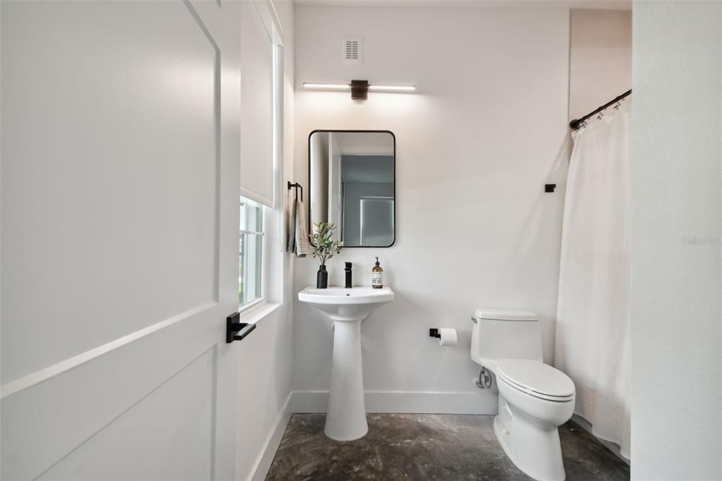 На продажу: $700,000 (3 спален, 3 ванн, 2079 Квадратных фут)