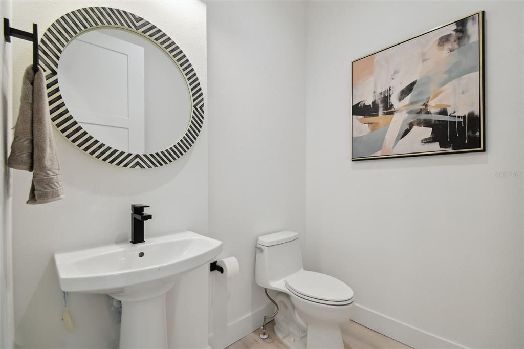 На продажу: $700,000 (3 спален, 3 ванн, 2079 Квадратных фут)