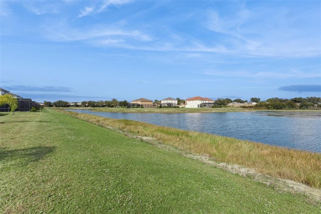 For Sale: $469,000 (5 beds, 4 baths, 2281 Square Feet)