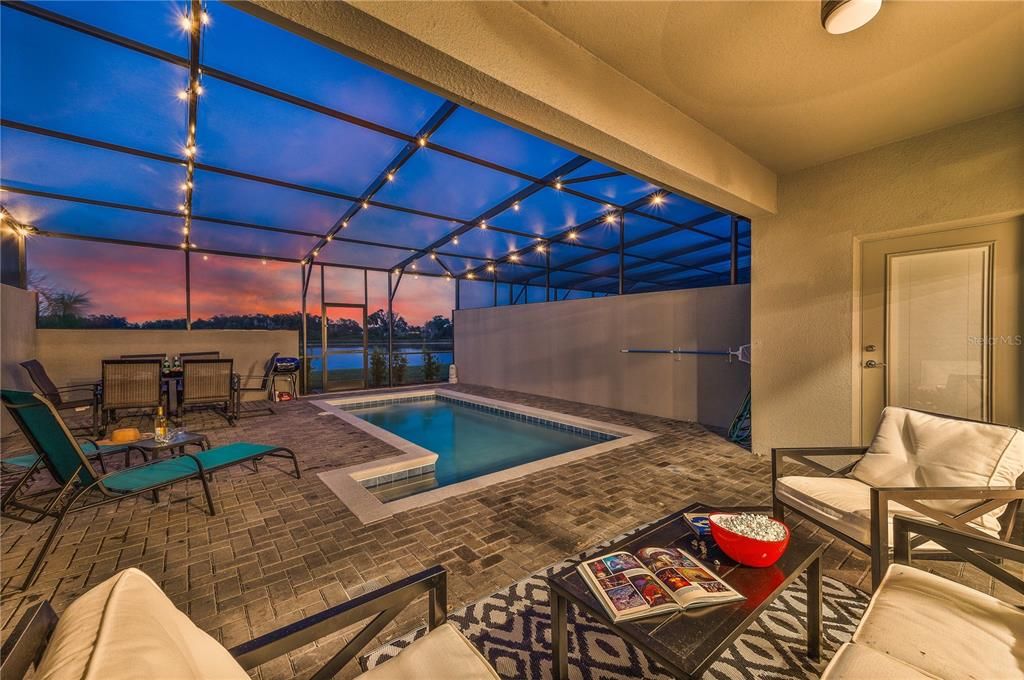 For Sale: $469,000 (5 beds, 4 baths, 2281 Square Feet)