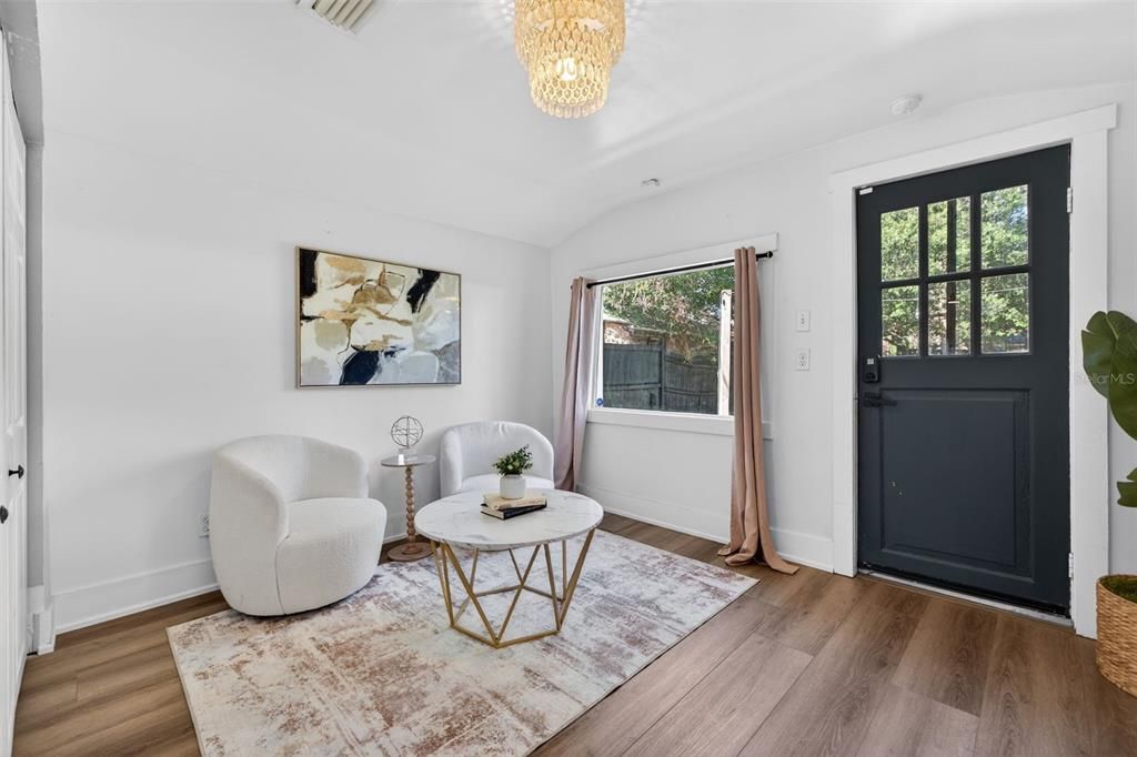 待售: $415,000 (3 贝兹, 2 浴室, 1364 平方英尺)